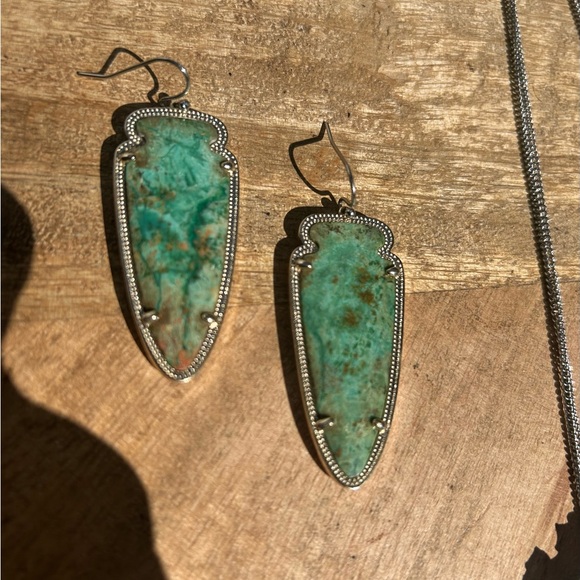 NFS 💕 - Picture 3 of 5